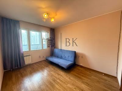 квартира за адресою Академіка Заболотного вул., 82