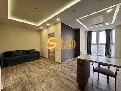 квартира за адресою Драгоманова вул., 2Б