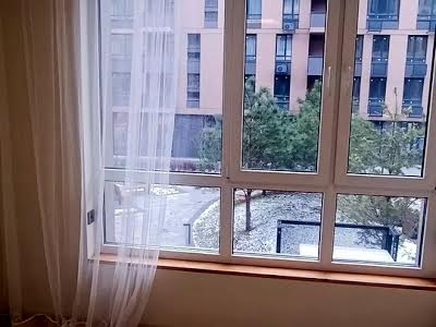 квартира по адресу Салютная ул., 2к18