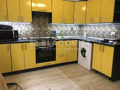 квартира за адресою Драгоманова вул., 1-К