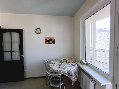 квартира за адресою Бориса Гмирі вул., 16