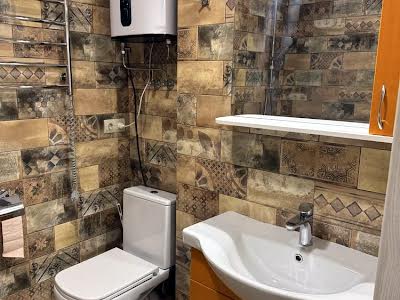 квартира за адресою Метрологічна вул., 11-В