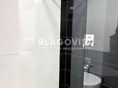 квартира за адресою Зарічна вул., 4