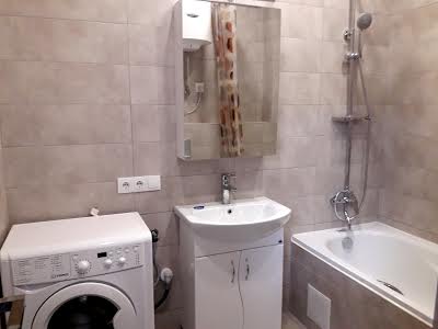 квартира за адресою Каховська вул., 60