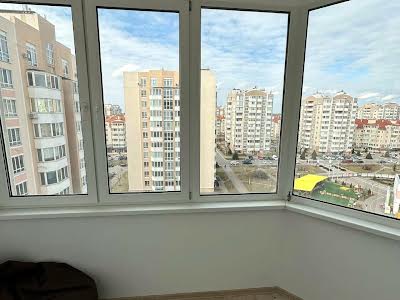 квартира за адресою с. Святопетрівське, Богдана Хмельницького вул., 11-В