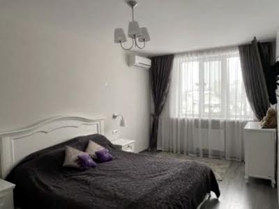 квартира за адресою Боголюбова вул., 7