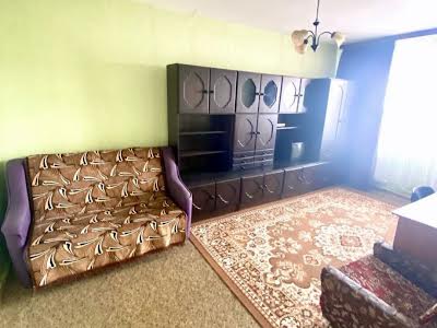 квартира за адресою Академіка Глушкова просп., 35