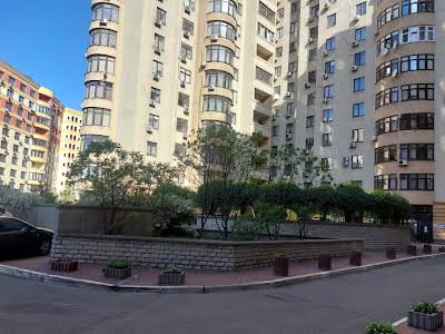 квартира за адресою Дмитрівська вул., 69