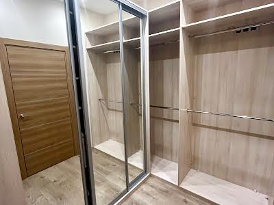 квартира за адресою В'ячеслава Чорновола вул., 25
