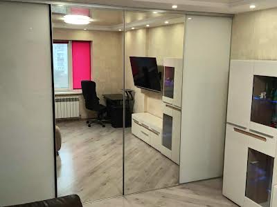 квартира по адресу Лопанская ул., 35