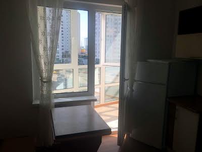 квартира за адресою Київ, Бориса Гмирі вул., 12-Б