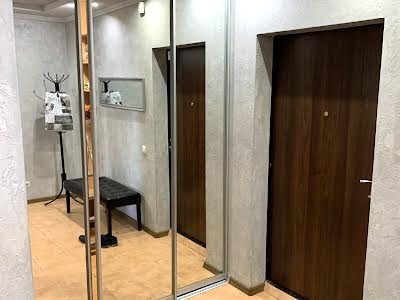 квартира за адресою Олександра Мишуги вул., 14