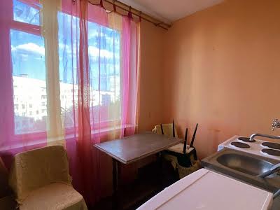 квартира за адресою Перемоги просп., 70