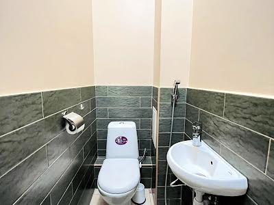 квартира по адресу Строителей ул., 30