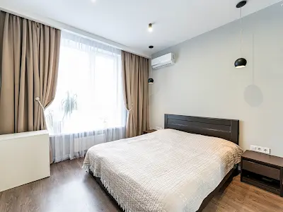 квартира за адресою Київ, Кам'янська вул. (Дніпродзержинська), 6