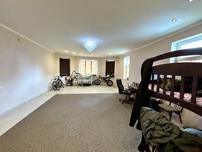 дом по адресу с. Петропавловская борщаговка, Південна, 8