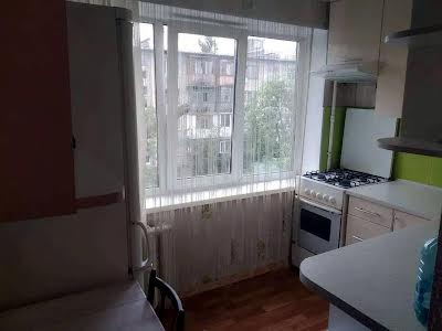 квартира за адресою Братиславська вул., 10
