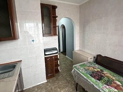 квартира за адресою Київ, Дмитра Луценка вул. (Крейсера 