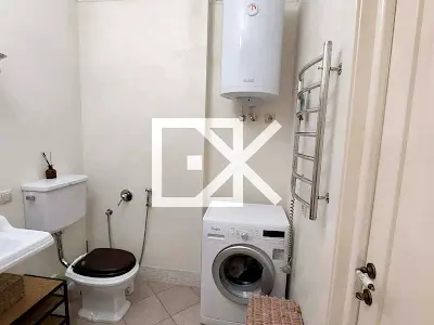 квартира за адресою Київ, Драгоманова вул., 4-А