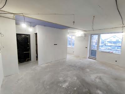 квартира за адресою Щедра вул., 38б