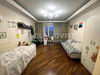 квартира за адресою Київ, Драгоманова вул., 31-Б