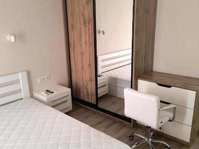 квартира за адресою Шолуденка вул., 30