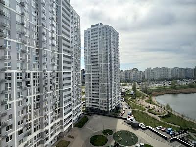 квартира по адресу Ревуцкого ул., 40-В