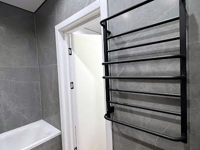 квартира за адресою Боголюбова вул., 27а