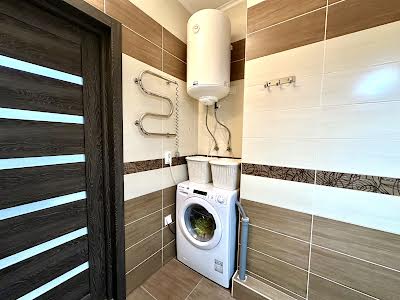 квартира за адресою Академіка Заболотного вул., 15-Б