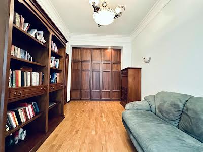 квартира за адресою Київ, Шовковична вул., 23