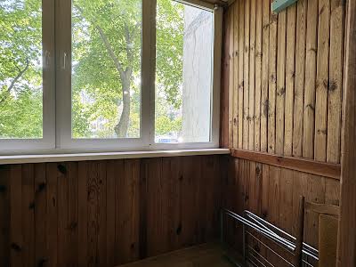 квартира за адресою Оноре де Бальзака вул., 18