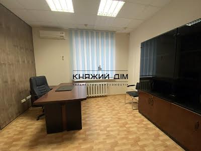 коммерческая по адресу Владимира Ивасюка просп. (Героїв Сталінграду), 6/1