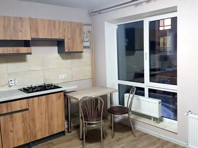 квартира по адресу Назария Яремчука ул., 18