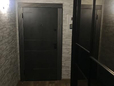 квартира по адресу Киев, Ревуцкого ул., 5