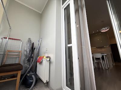 квартира по адресу Василия Тютюнника ул. (Анрі Барбюса), 53