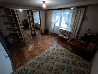 квартира за адресою Білоруська вул., 17-А