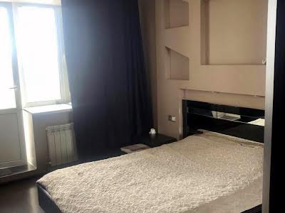 квартира за адресою вулиця Бориспільська, 6
