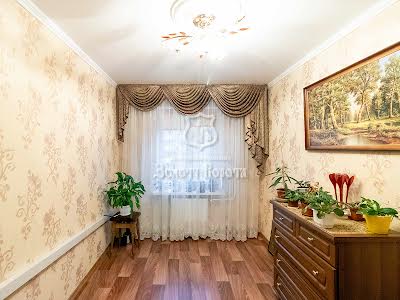 квартира за адресою Милославська вул., 17-А