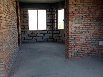 дом по адресу с. Рожны, Шкільна