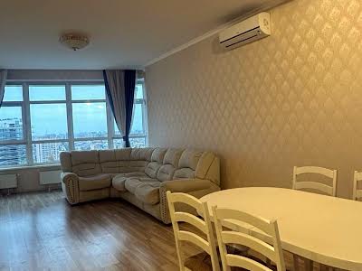 квартира по адресу Кловский спуск, 7