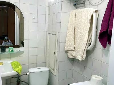 квартира за адресою Сортувальна вул., 4