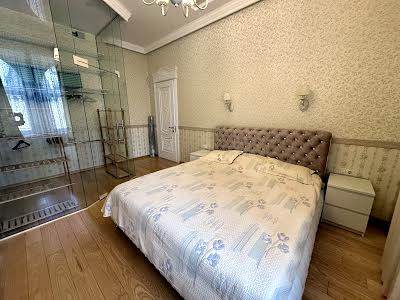 квартира за адресою Кожум'яцька вул., 14в