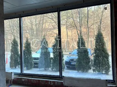 комерційна за адресою Садово-Ботанічна вул. (Тимірязєвська), 46