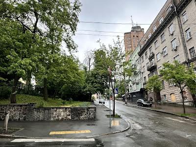 квартира по адресу Александра Конисского ул., 83/85