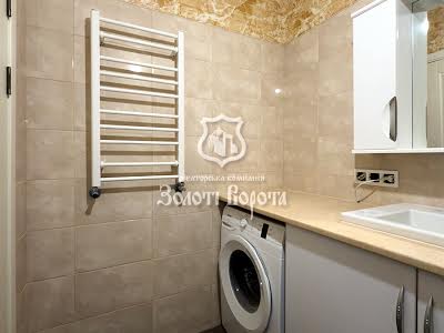 квартира за адресою Відродження вул., 7