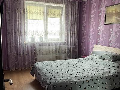 квартира за адресою смт. Пісочин, Комарова пров., 9