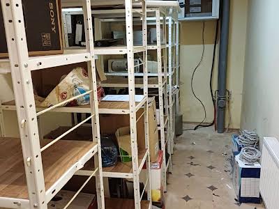 коммерческая по адресу Красиловская ул., 9