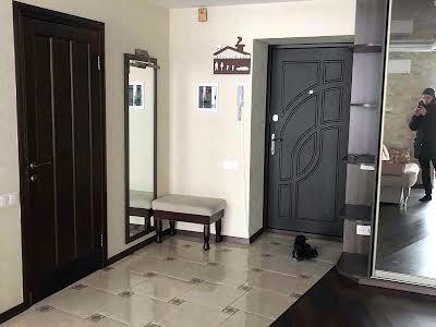 квартира за адресою Жулянська вул., 1-В