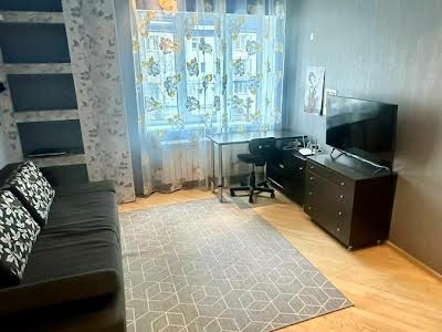 квартира по адресу Михаила Котельникова ул., 33