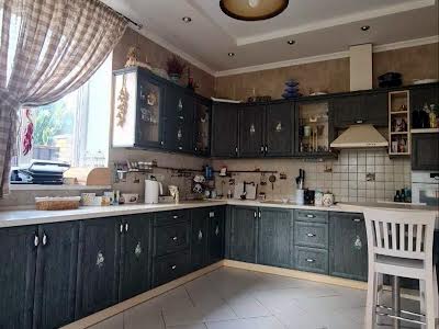 будинок за адресою Шкільна вул.